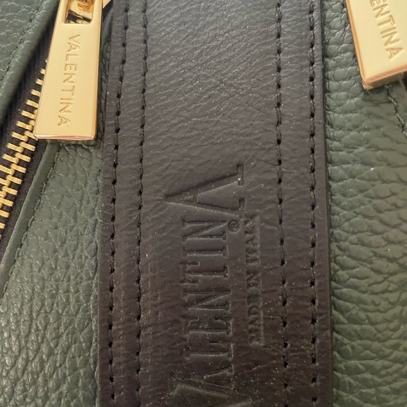 NWOT Valentina Italian Leather 2 way Backpack/shoulder Forest Green and Black - Picture 15 of 15